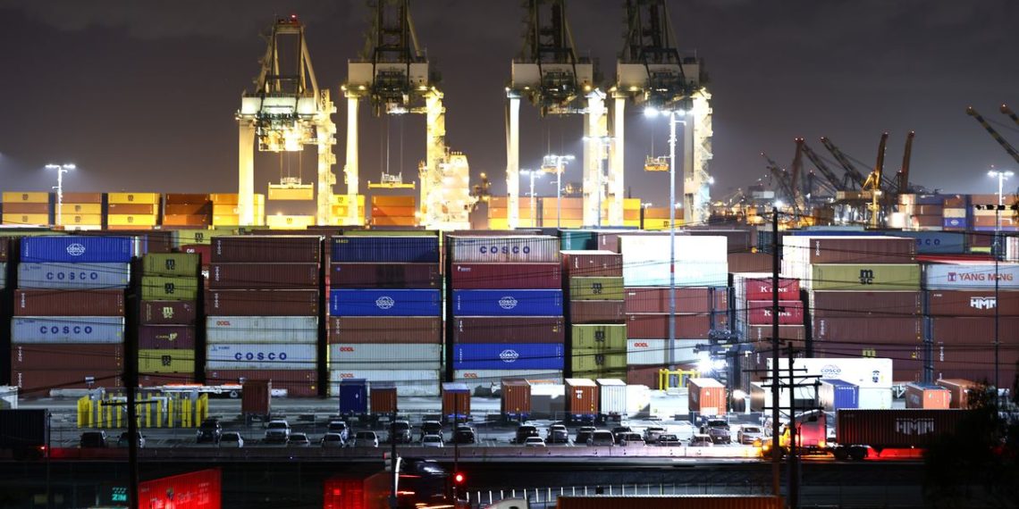 California budget aims to clear up port congestion and pollution