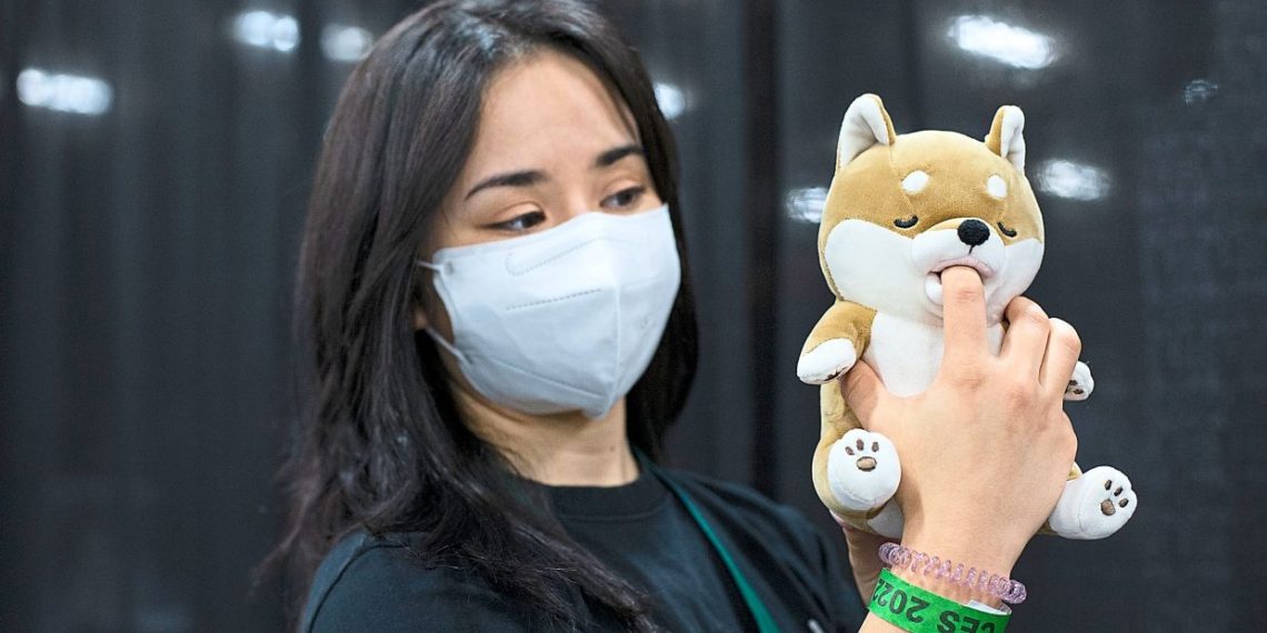 Finger-nibbling robots; heartbeat detecting lightbulbs: Strange inventions on show at CES 2022