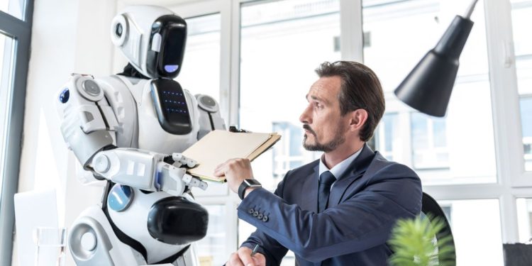 Top futurologist predicts 2022 will be ‘tormented year’ with water a luxury