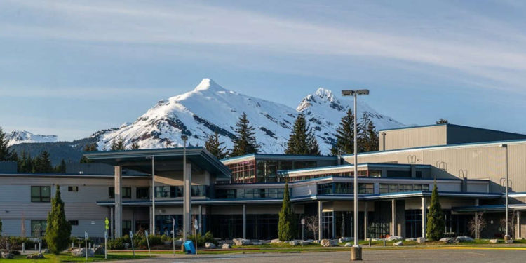 Juneau Douglas students win southeast robotics event