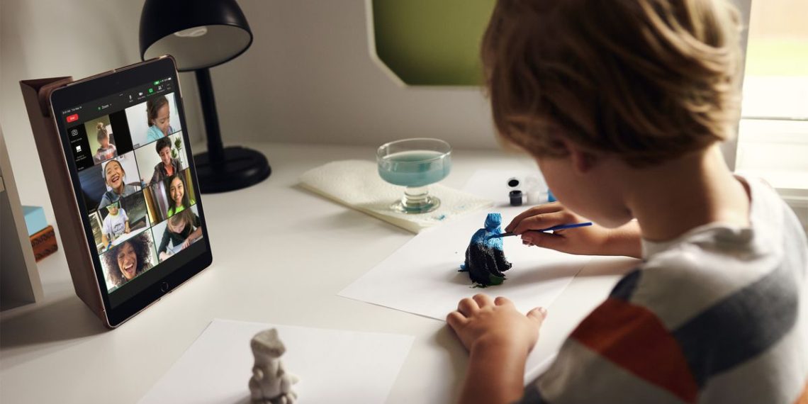 Apple’s 2021 iPad is on sale for $299 at Amazon