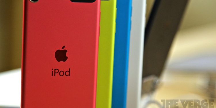 School employee stole 3,000 Apple iPods earmarked for Native American kids