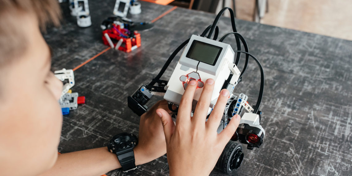 Nevada to invest $4 million to expand robotics, STEM programs