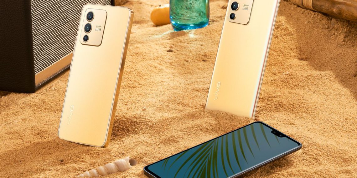 Vivo launches ‘color-changing’ V23 Pro with dual-camera notch