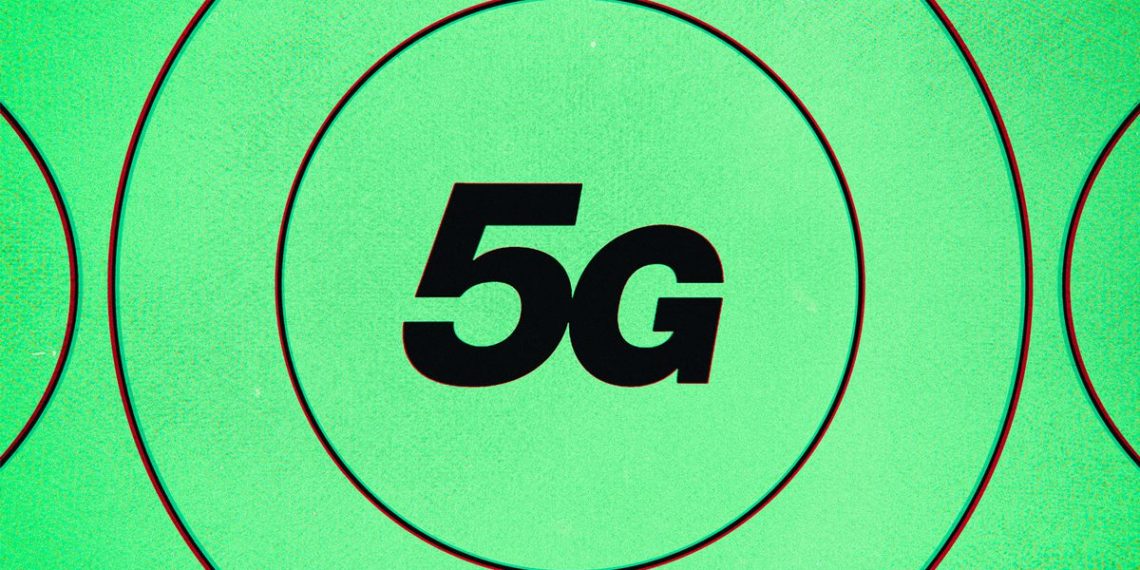 US officials ask AT&T, Verizon for another 5G delay to protect aircraft