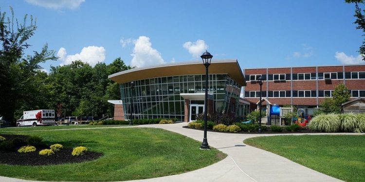 Intel, Dell Launch Initiative to Build AI Labs in Community Colleges