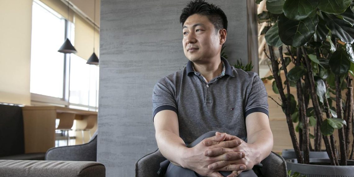 Fintech Giant Kakao Soars After Three Top Execs Quit in One Day