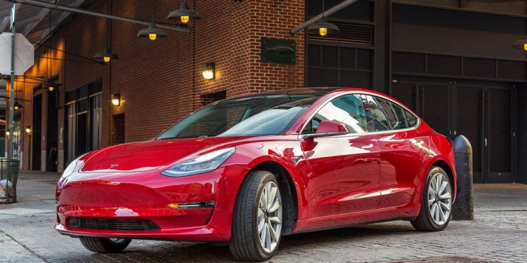 Tesla delivered close to one million vehicles in 2021