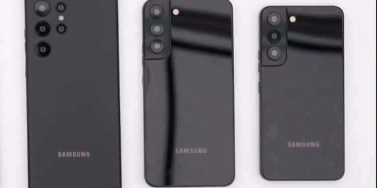 Samsung’s Galaxy S22 lineup takes shape in unofficial leaks