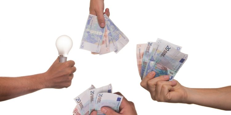 Acting like an expert even without experience can help secure venture capital funding
