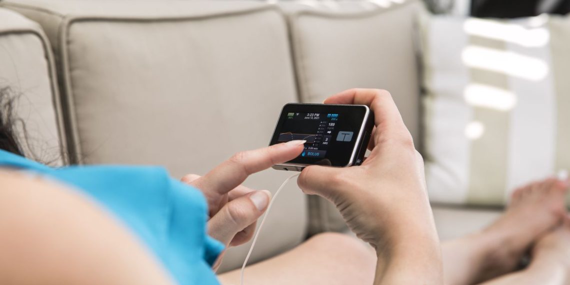 FDA clears first smartphone app for insulin delivery