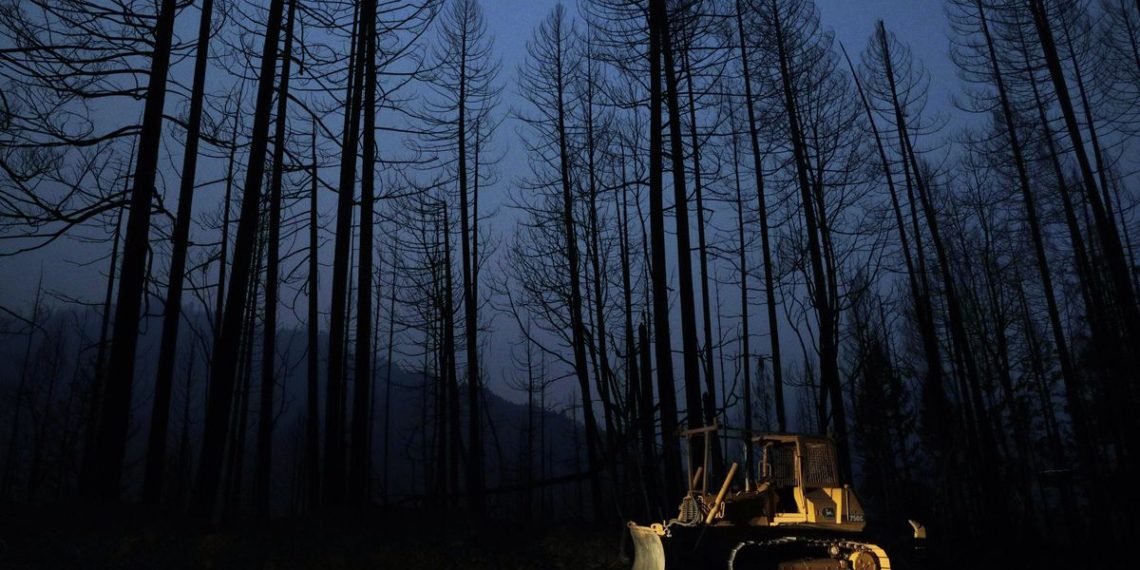 Firefighting strategies need an extreme makeover, UN warns / With ‘extreme’ fires on the rise, firefighting budgets need a makeover / Firefighting budgets are putting money ‘in the wrong place,’ UN report says