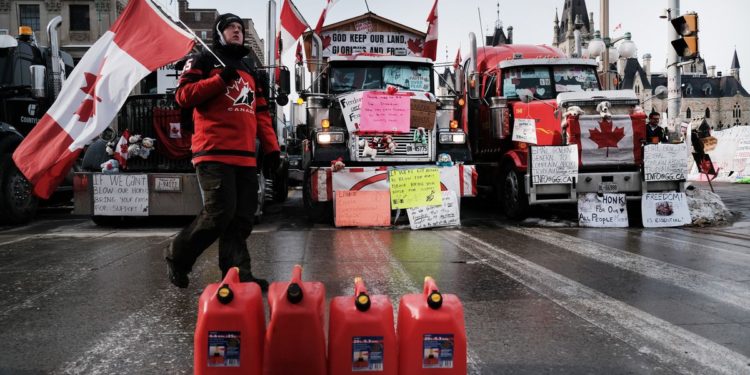 The anti-vaxx Canadian truckers want to talk to you about Bitcoin