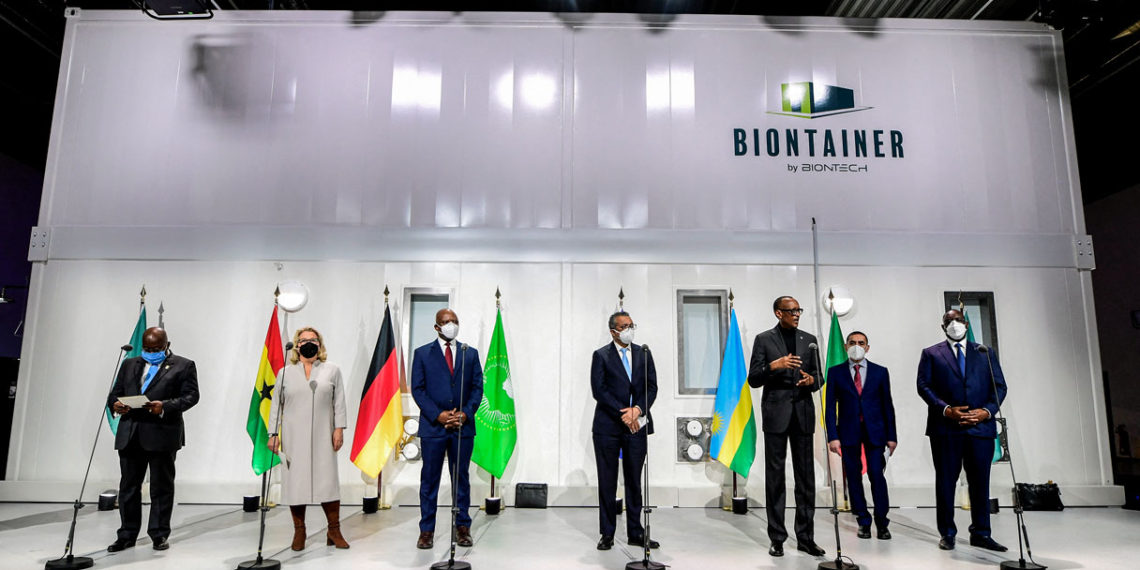 News at a glance: African vaccine factories, centipede-inspired robots, and Antarctic pollution | Science