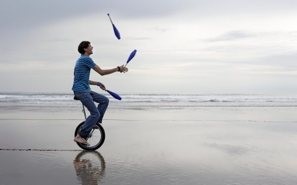 Startups are evolving to manage growth alongside profitability – TechCrunch