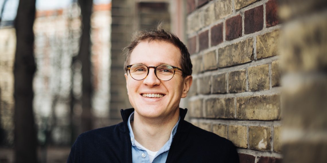 How founders can prepare for VC founder diligence