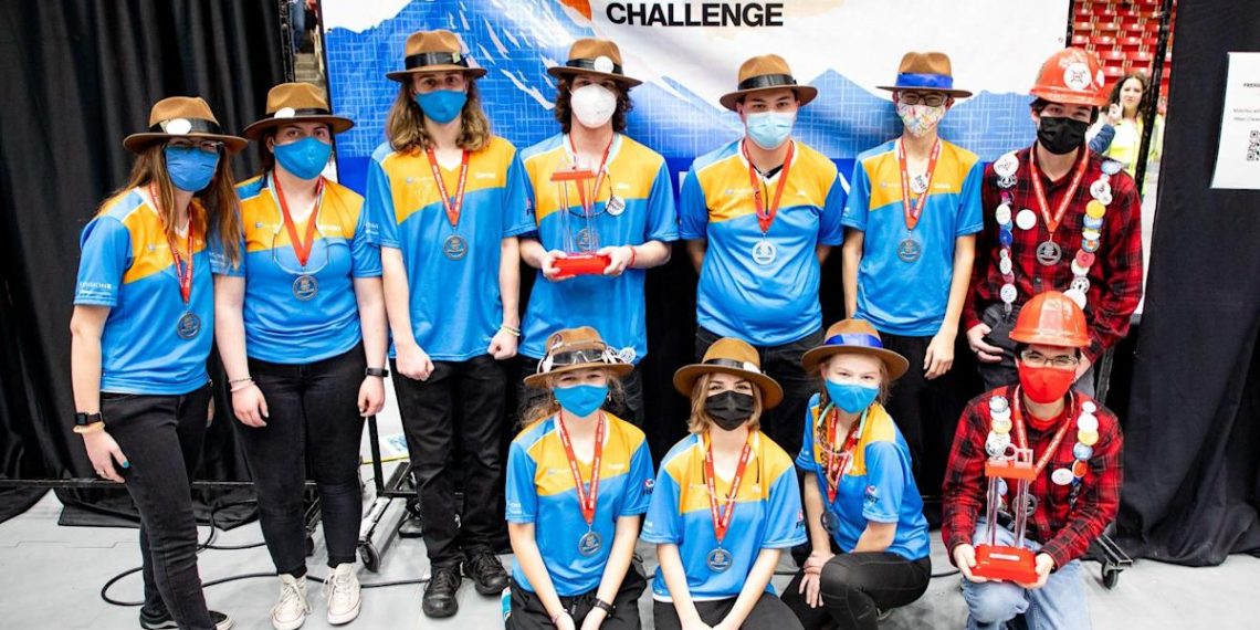 Hurricane high schoolers win state title, qualify for robotics world championship