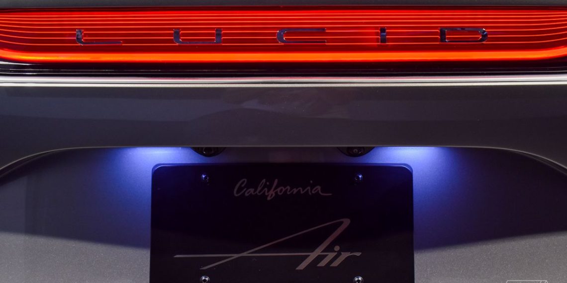 Lucid Motors says it expects to make fewer EVs in 2022 than it originally planned