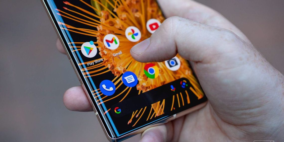 Android 13 preview shows how Pixel phones could stream apps to your PC