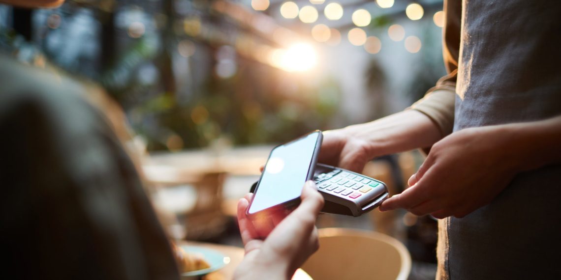 Apple Is Putting Fintech Competitors on Notice