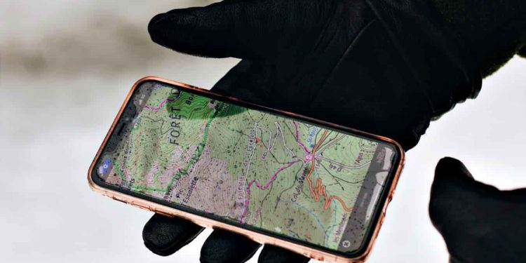 How Your Smartphone Can Be Used to Steal Your Data