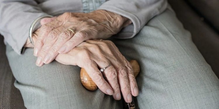 Loneliness Associated With Increased Risk of Dementia in Older Adults