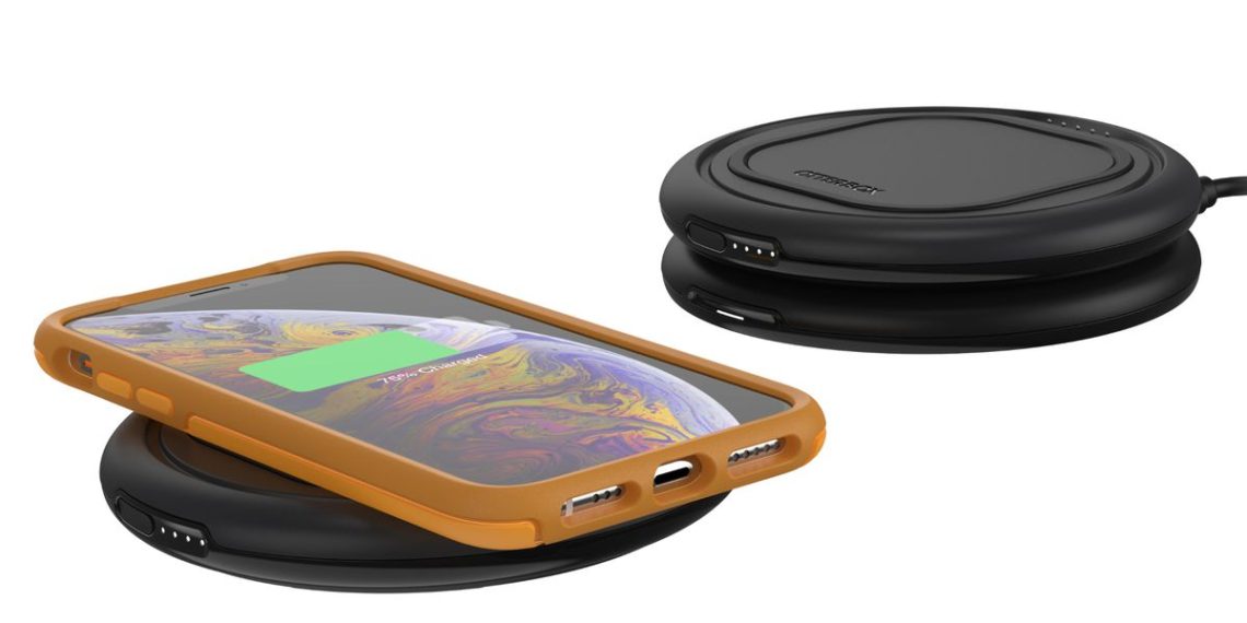 PSA: early units of OtterBox’s OtterSpot can swell due to battery defect