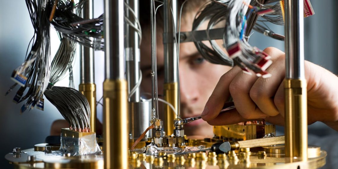 D-Wave quantum computer venture to go public with $1.2B valuation