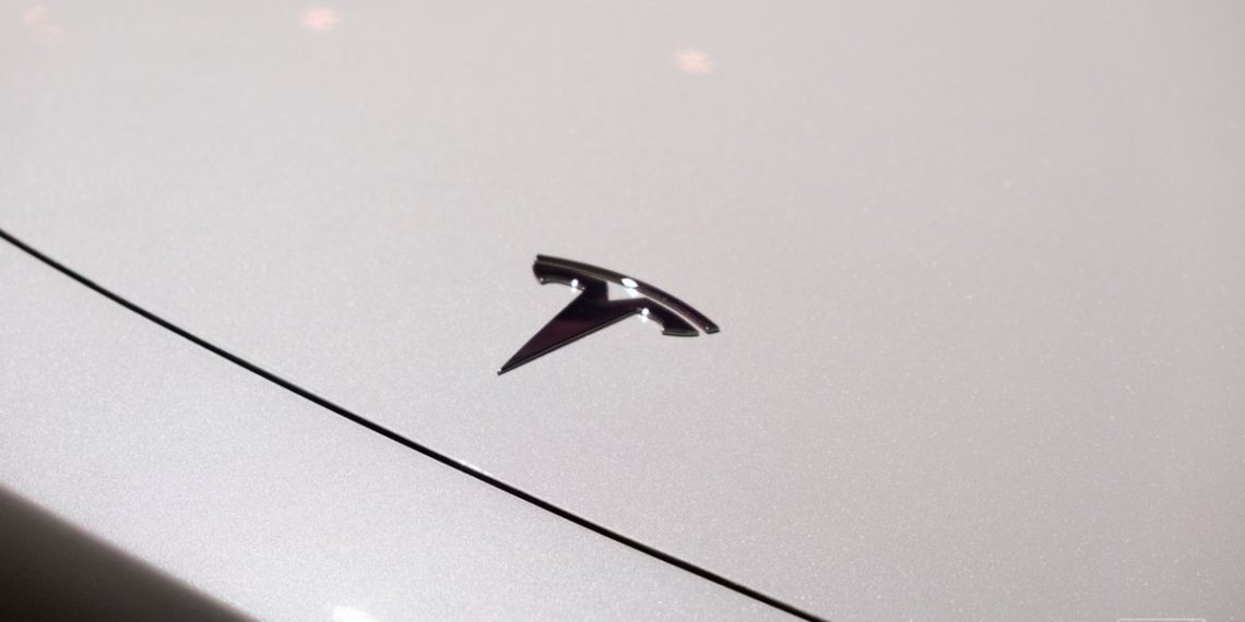 Tesla owners report dozens of instances of ‘phantom braking’