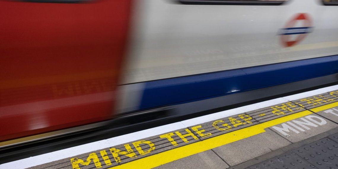 Looming oil crisis has energy watchdog begging people to drive less