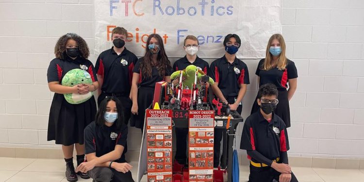 Homeschool robotics team fares well at tourney
