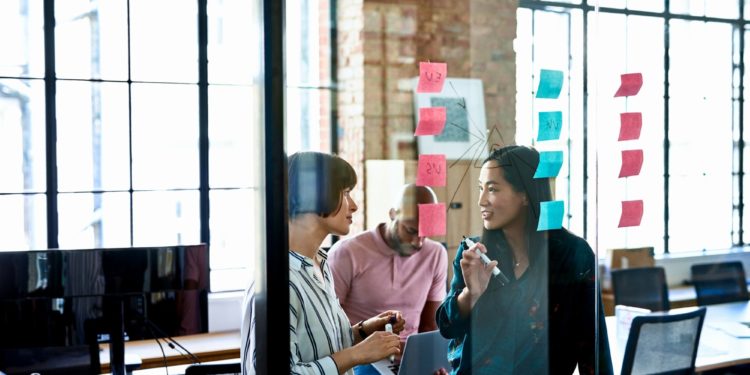 8 Ways Your Startup Can Master Sales and Growth