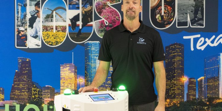 Houston airports deploy disinfecting robots in their terminals