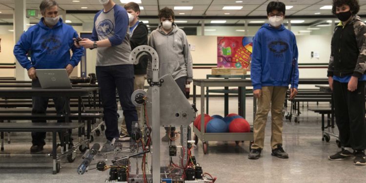 Albany High’s robotics team seeks help to get to championships in Texas