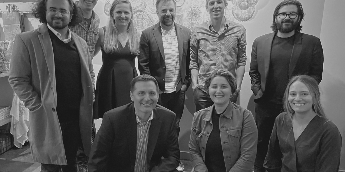 Uber, Convoy vets raise $3.4M from Bezos and others for fintech startup that helps freight carriers