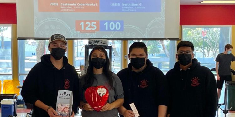 McFarland robotics team appears in state championships | The Delano Record