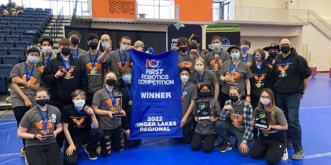Orange High School robotics team qualifies for world championship