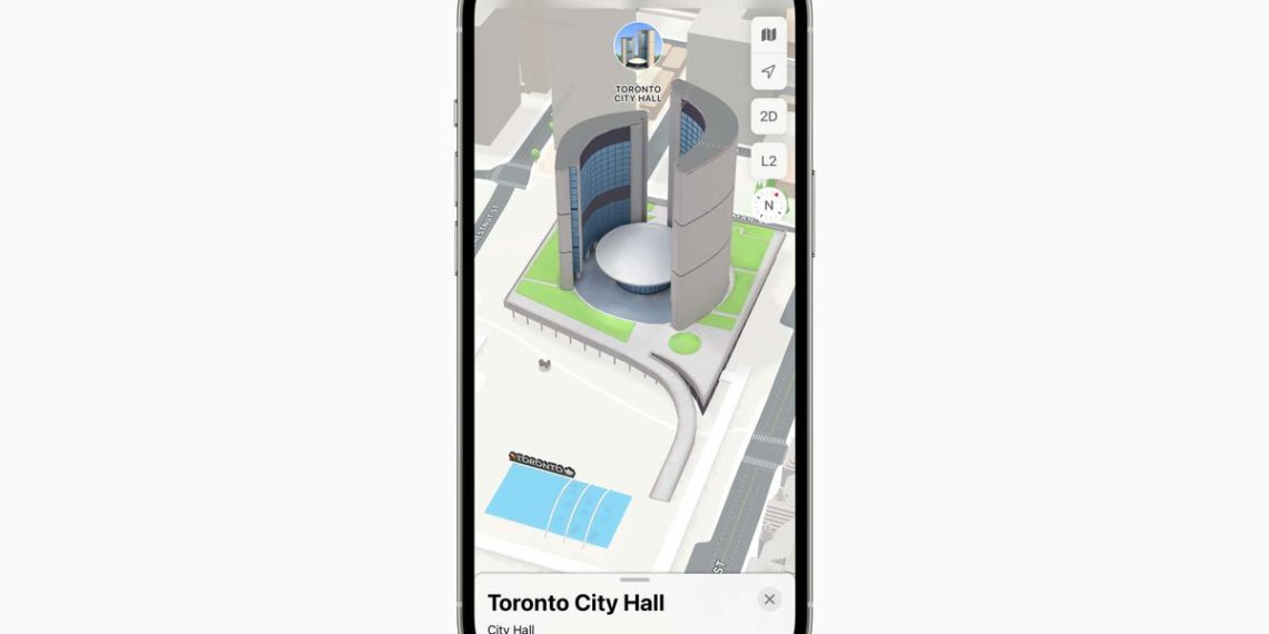 Apple brings detailed city maps to Canada