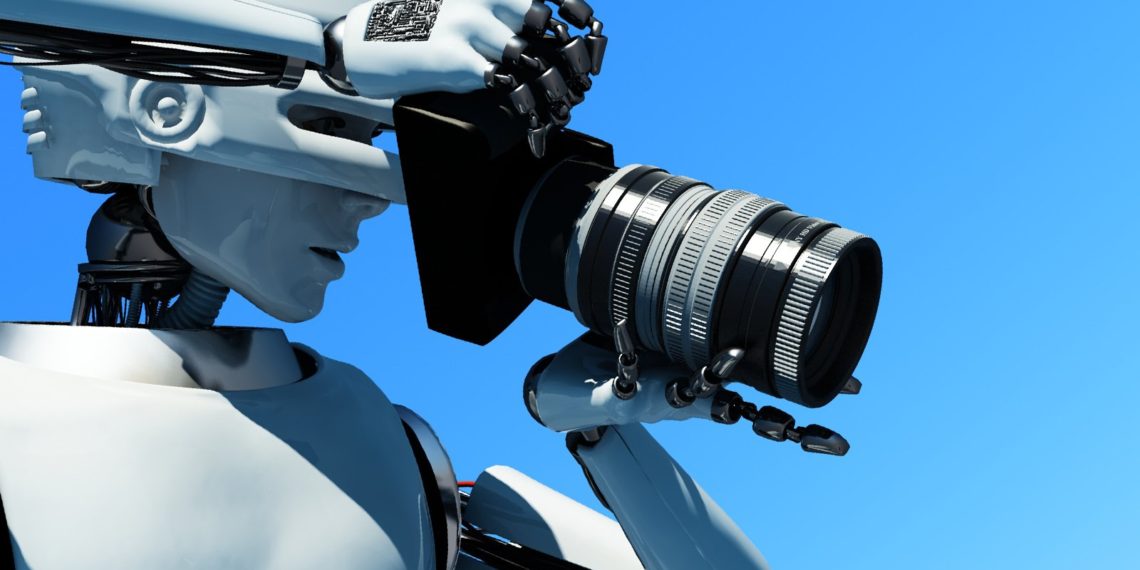 Researchers Design Photo-Taking Robot That Understands Composition