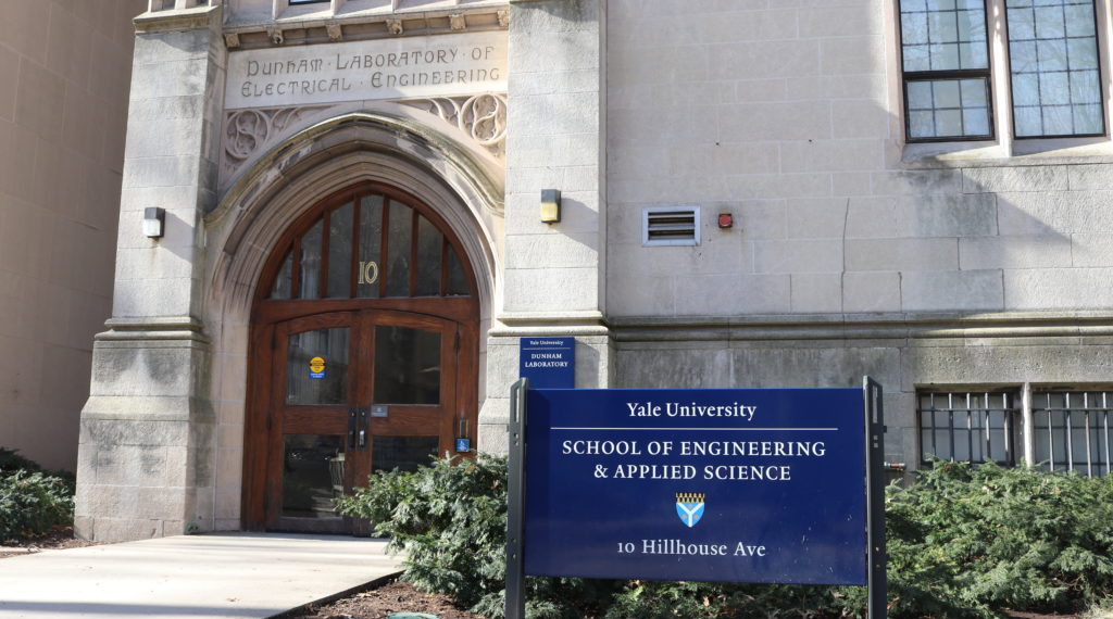 Yale to offer first-in-the-nation joint engineering and medical school master’s degree