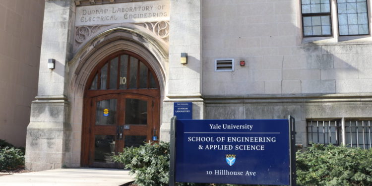 Yale to offer first-in-the-nation joint engineering and medical school master’s degree