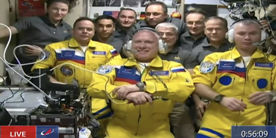 Russia denies cosmonauts wore yellow in support of Ukraine