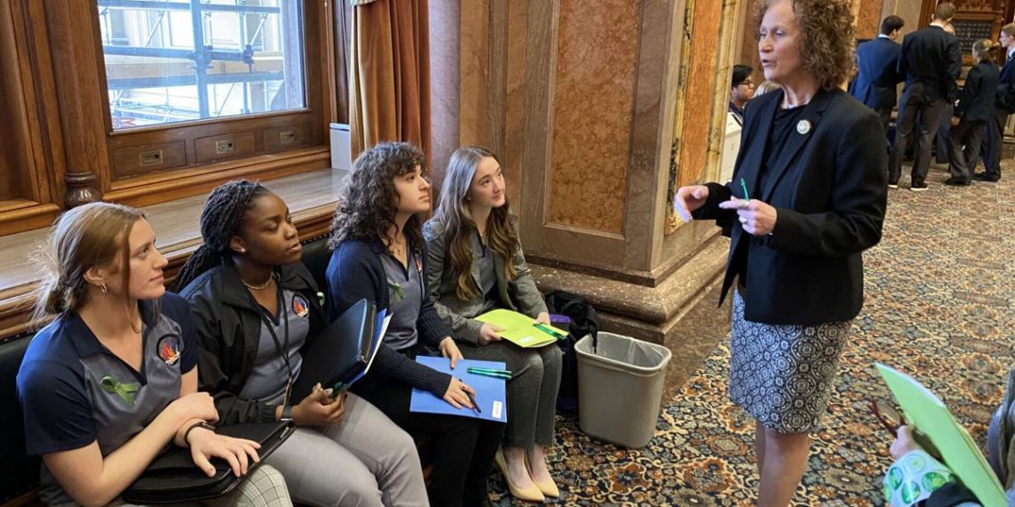 Waterloo Youth City Council advocates for legislation at Iowa Capitol | Education News