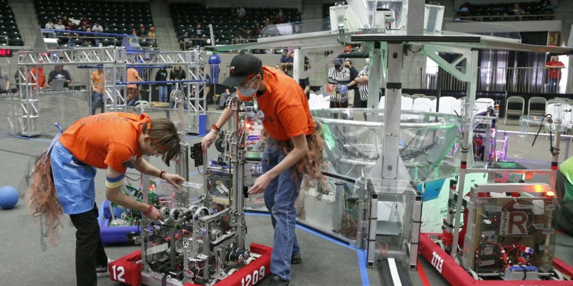 High school teams all set for FIRST Robotics Regional at Expo Square Pavilion | Education