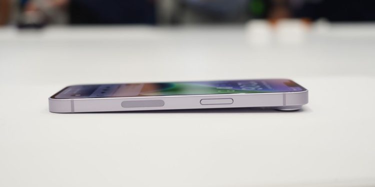 The iPhone 14 lineup won’t have physical SIM support
