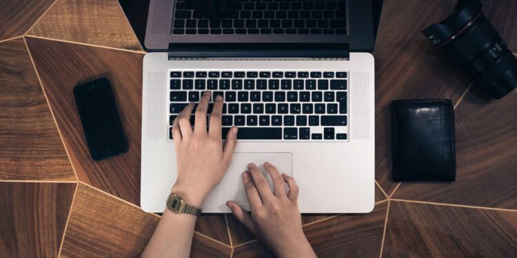 What to Do If Microsoft Word Keeps Freezing on Your Computer