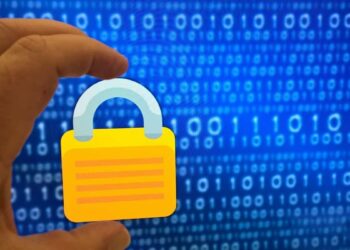 3 Simple Yet Vital Tips to Stay Safe Online