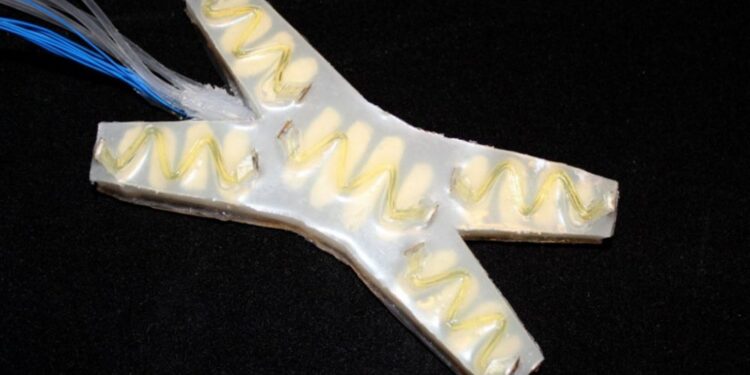 Soft Robot Detects Damage and Heals Itself