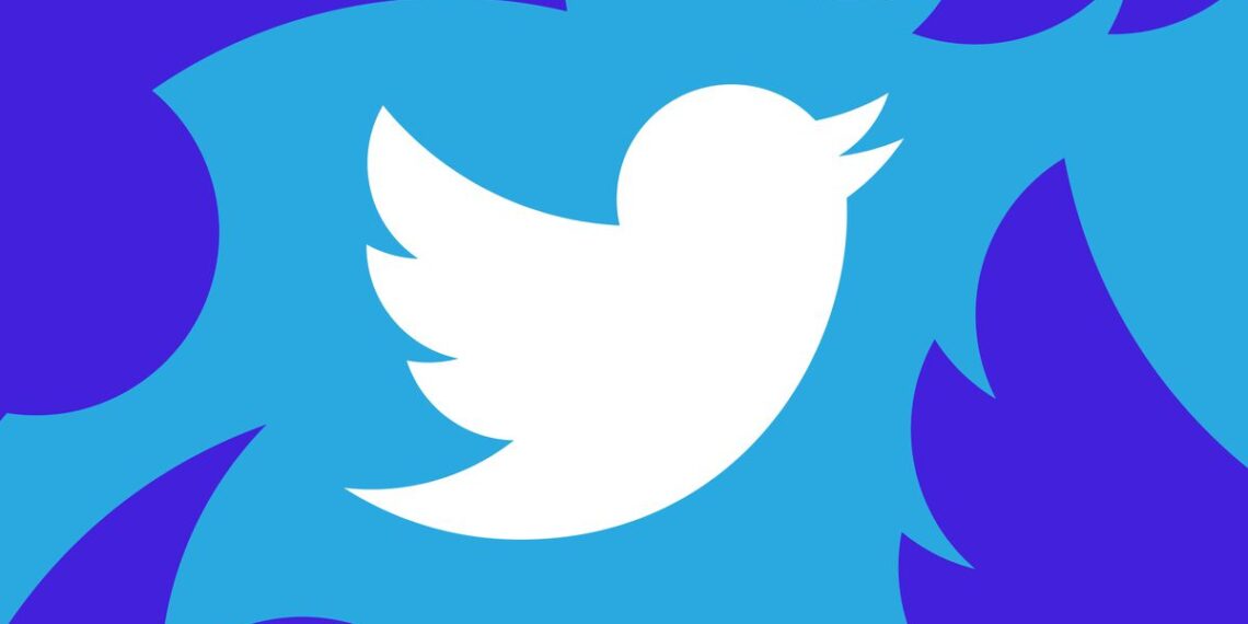 Twitter view counts start appearing prominently