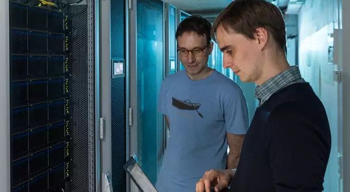 Can GPT Replicate Human Decision-Making and Intuition?